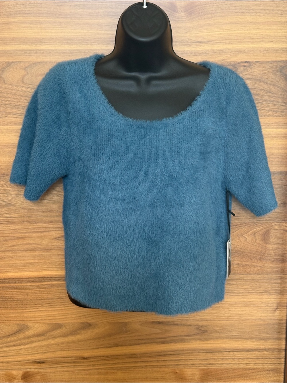 🍁Crop top by sincerely Jules in a corn flour blue, beautiful color, NWT